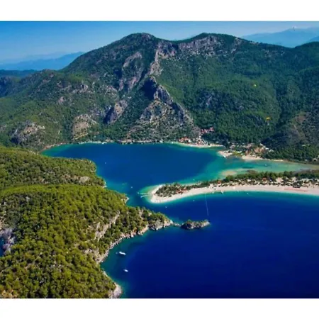 Only Blue Rhapsody Aparthotel