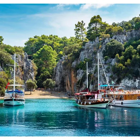 Only Blue Rhapsody * Göcek