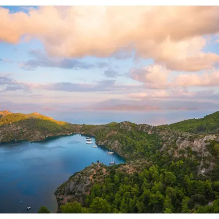 Only Blue Rhapsody Göcek