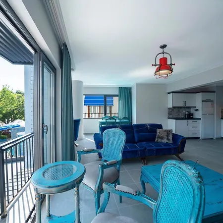 Only Blue Rhapsody Aparthotel