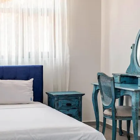 Only Blue Rhapsody 4*