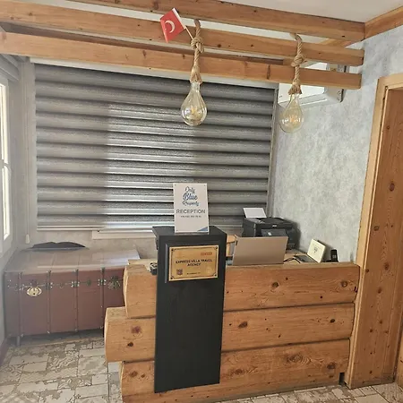 Only Blue Rhapsody גוג'ק