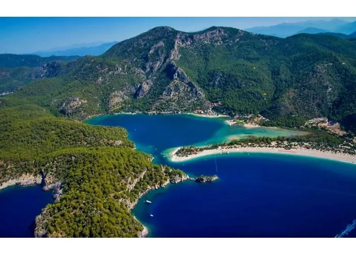 Only Blue Rhapsody Lejlighedshotel