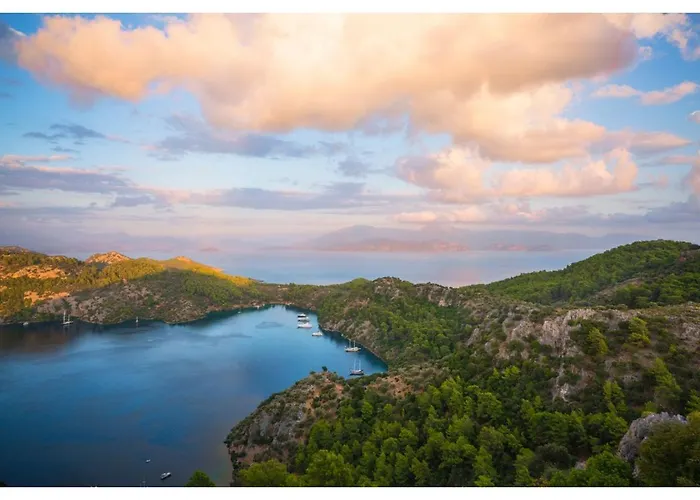 Only Blue Rhapsody Göcek
