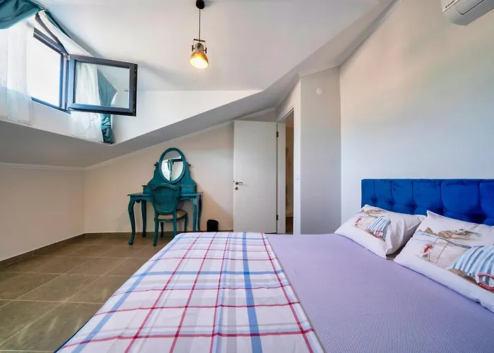Only Blue Rhapsody Aparthotel 4*
