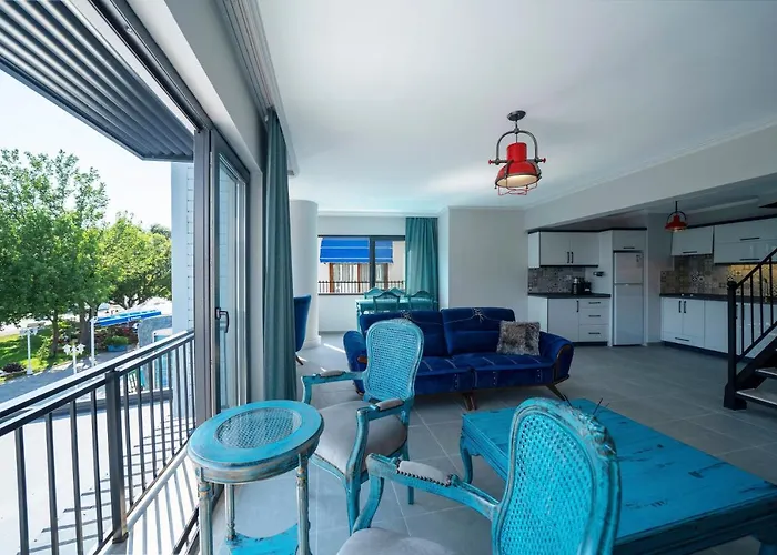 Only Blue Rhapsody Lejlighedshotel