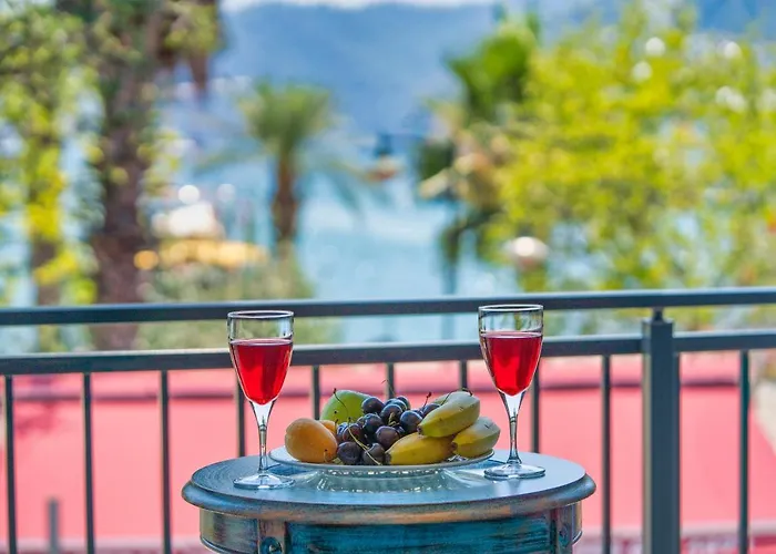 Only Blue Rhapsody 4*