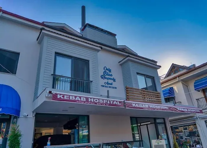 Only Blue Rhapsody Lejlighedshotel